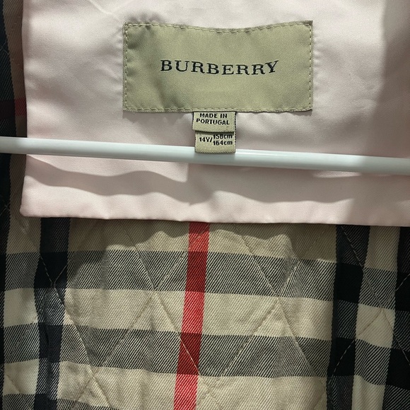 Girls Light Pink Burberry Quilted Jacket - Size 14 - Picture 4 of 11